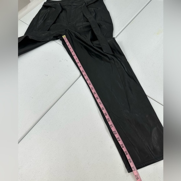 Paige Melila Black Vegan Leather Paperbag Waist Straight Leg Cropped Pants Sz 4 - Picture 8 of 13
